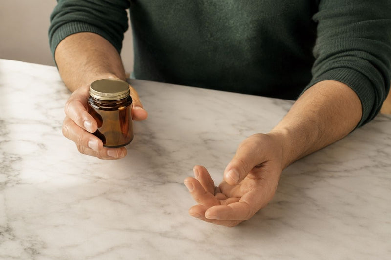 Using Topicals While on Methotrexate: What's Safe, What Works